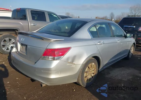 2010 Honda Accord 2.4 Lx из США, поврежденный, VIN 1HGCP2F37AA036917